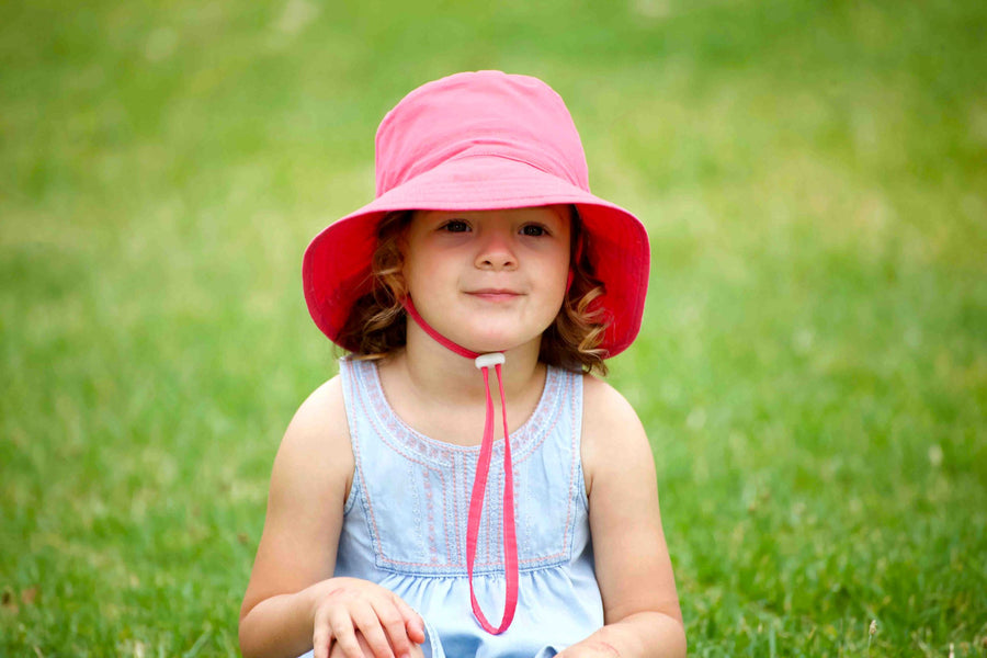 Kids bucket hat - upf 50+ - medium - magenta - Jordbarn